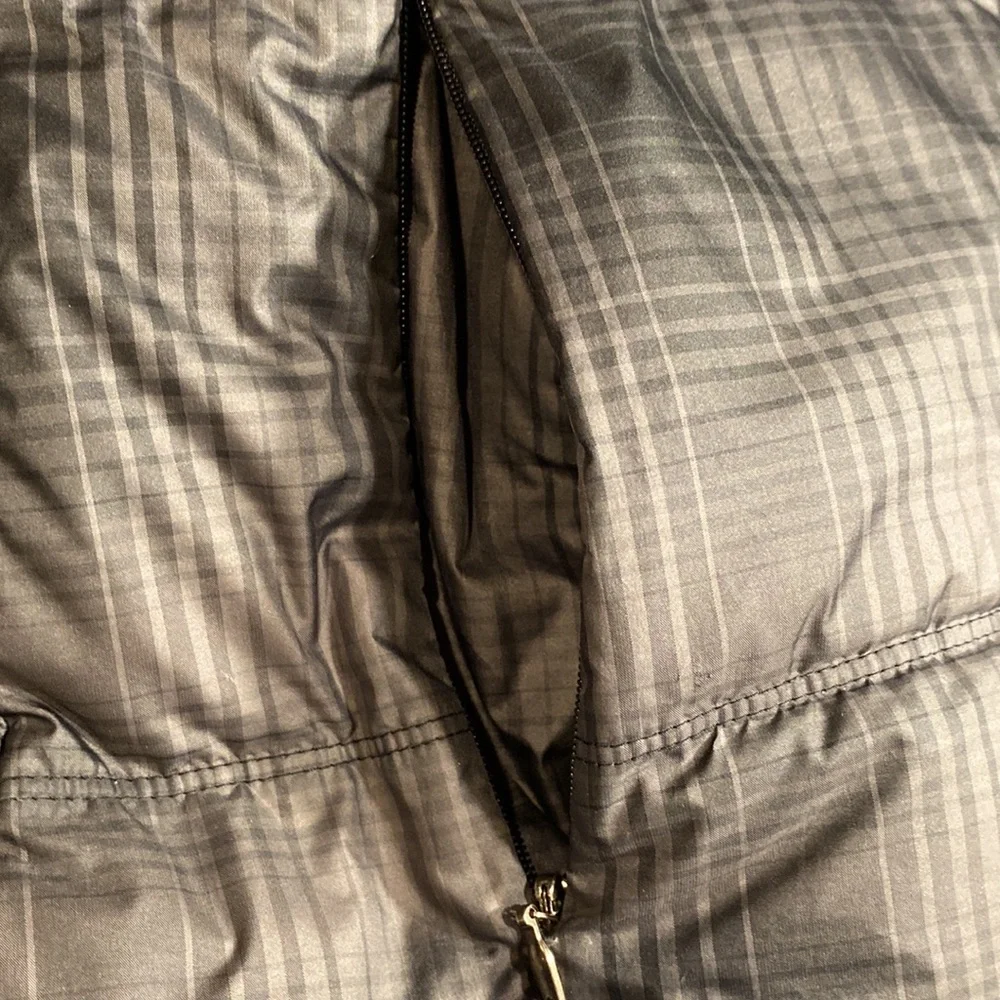 Columbia size M womens plaid puffer coat - Picture 12 of 14